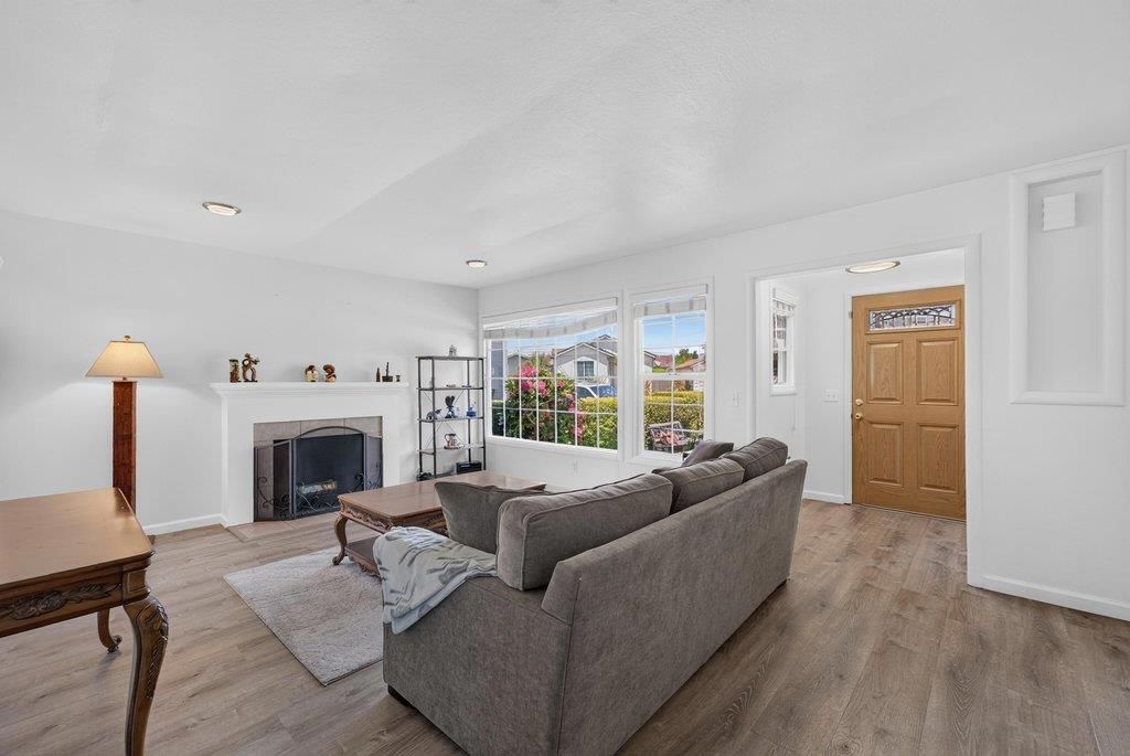 Image 6 of property listing at 55 Hill Avenue, Watsonville, CA 95076