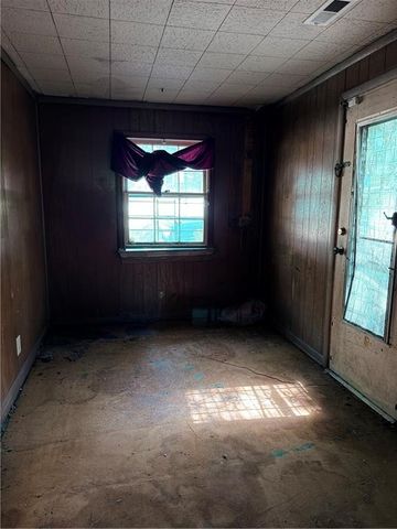 541 Erin Avenue SW, Atlanta, GA 30310