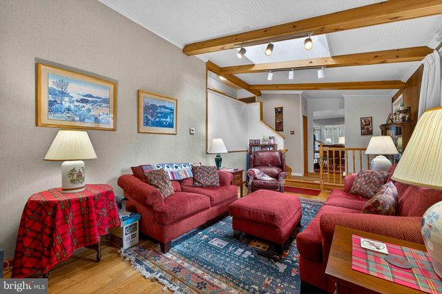 128 NAKORA DR, Blakeslee, PA 18610