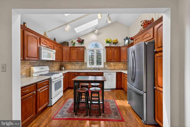 128 NAKORA DR, Blakeslee, PA 18610