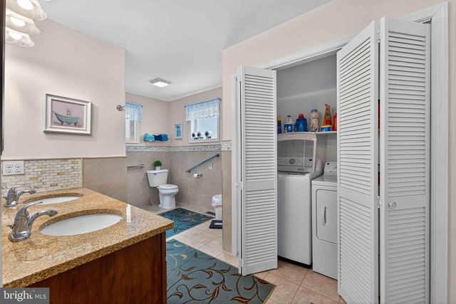 128 NAKORA DR, Blakeslee, PA 18610