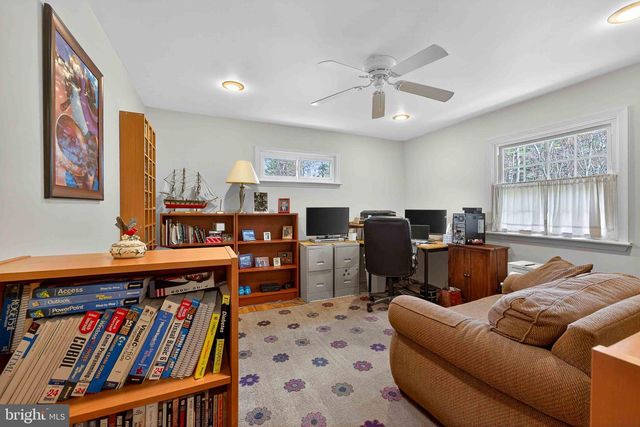 128 NAKORA DR, Blakeslee, PA 18610