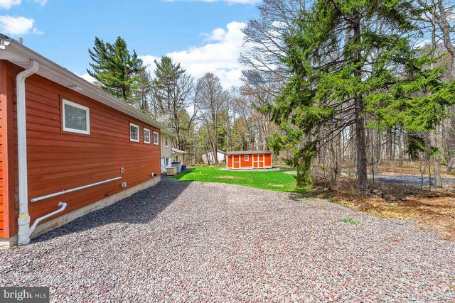128 NAKORA DR, Blakeslee, PA 18610