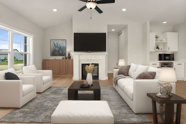 19 Meadow Drive, Monticello, IL 61856