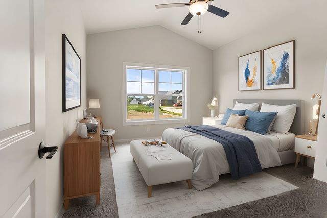 19 Meadow Drive, Monticello, IL 61856