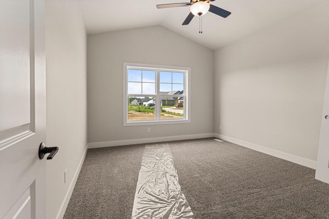 19 Meadow Drive, Monticello, IL 61856