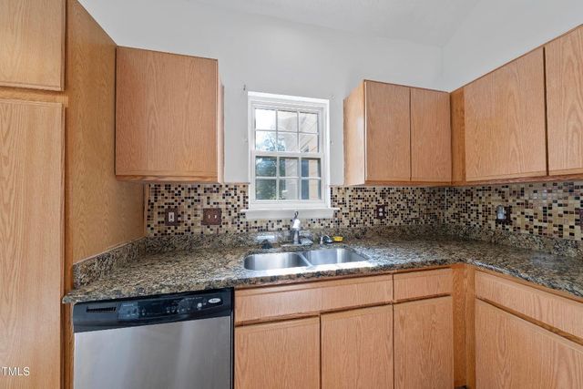 241 Commons Drive, Holly Springs, NC 27540