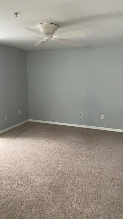 Image 15 of property listing at 3368 PARKCHESTER SQUARE BOULEVARD 202, Orlando, FL 32835