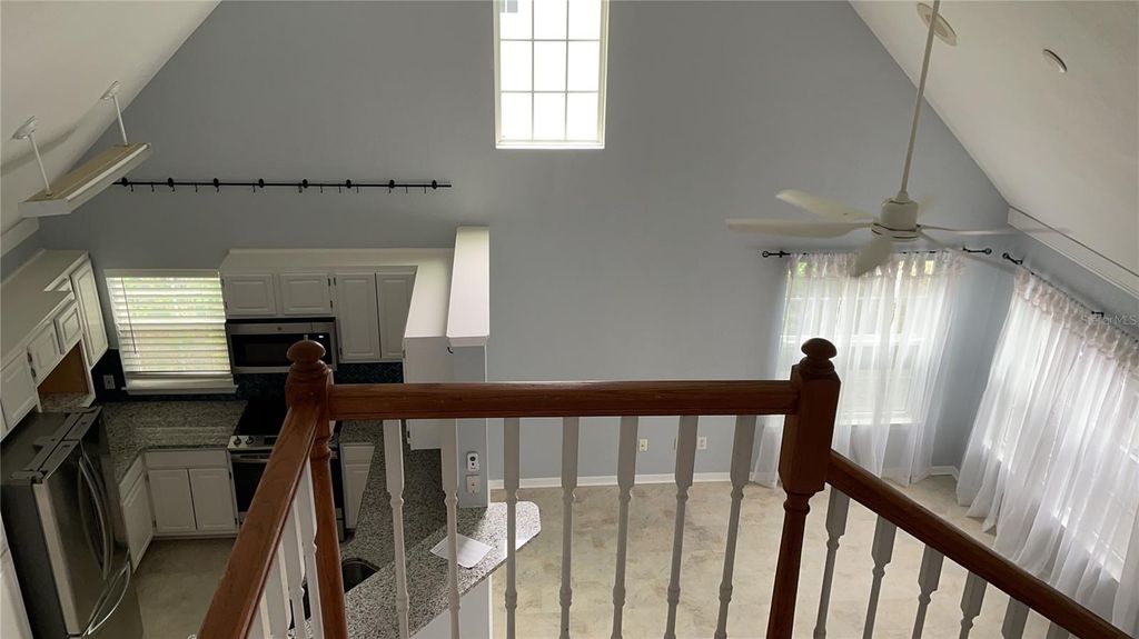 Image 18 of property listing at 3368 PARKCHESTER SQUARE BOULEVARD 202, Orlando, FL 32835