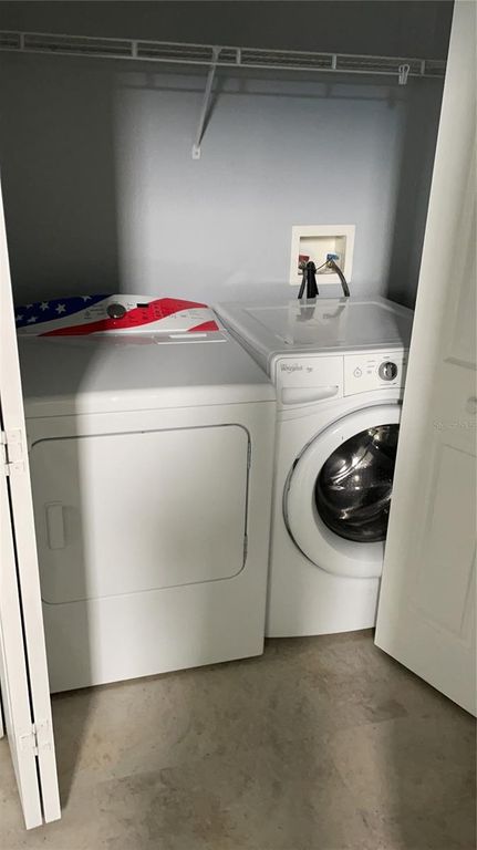 Image 19 of property listing at 3368 PARKCHESTER SQUARE BOULEVARD 202, Orlando, FL 32835