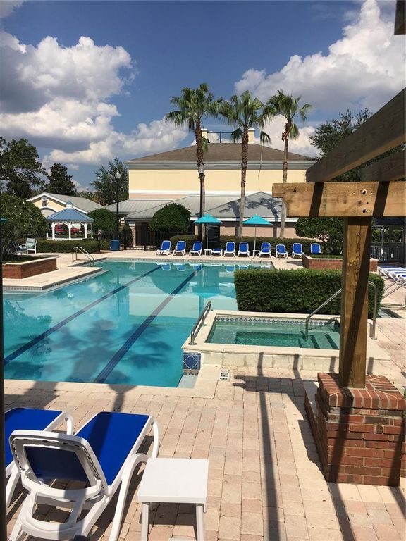 Image 31 of property listing at 3368 PARKCHESTER SQUARE BOULEVARD 202, Orlando, FL 32835