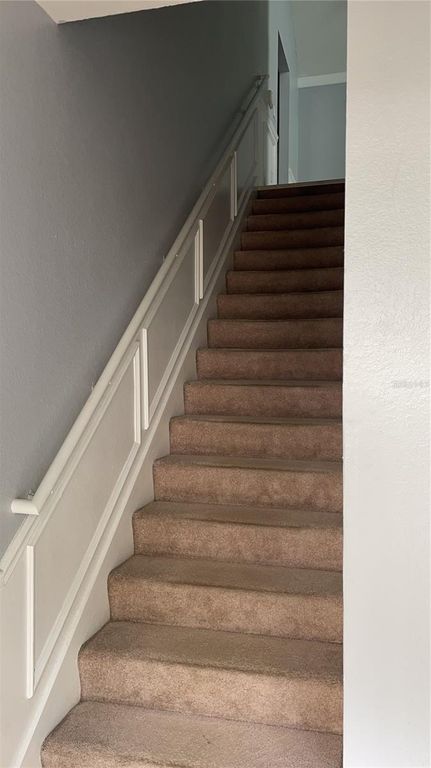 Image 6 of property listing at 3368 PARKCHESTER SQUARE BOULEVARD 202, Orlando, FL 32835