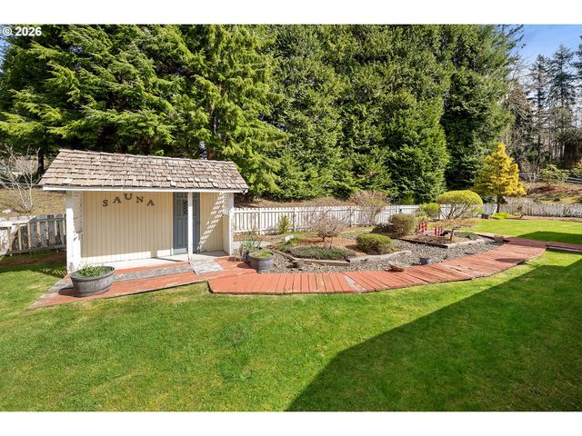 92680 KUMPULA Rd, Astoria, OR 97103