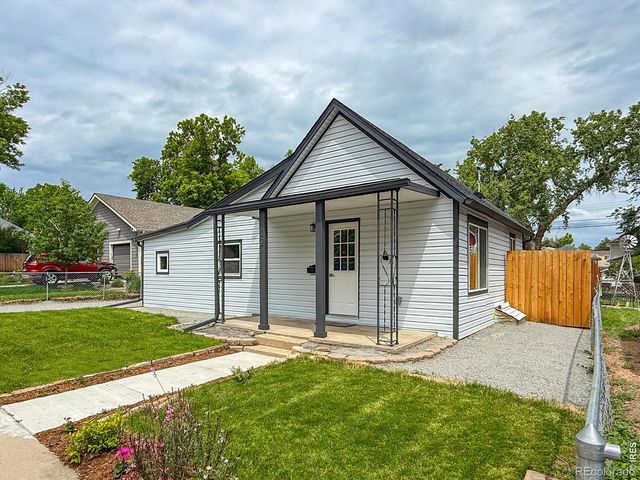 12 Marshall Place, Longmont, CO 80504