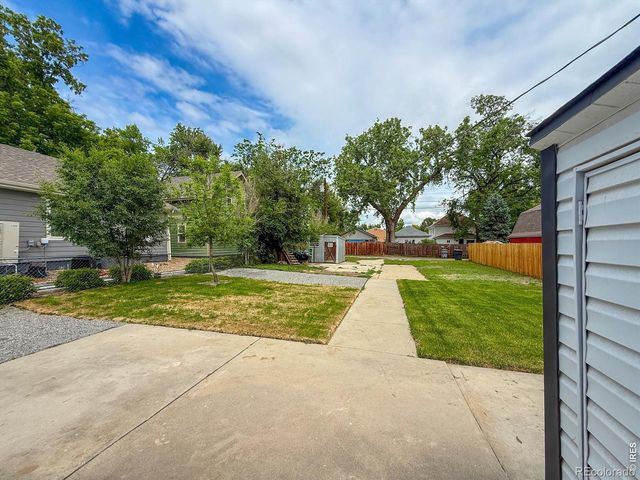 12 Marshall Place, Longmont, CO 80504