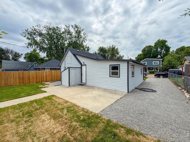 12 Marshall Place, Longmont, CO 80504