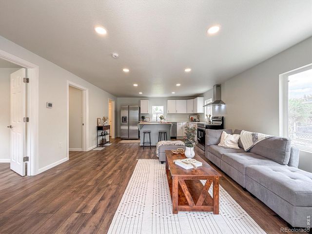 12 Marshall Place, Longmont, CO 80504