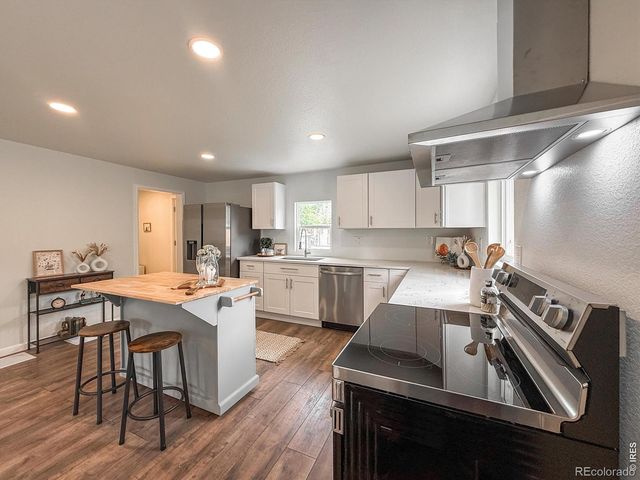 12 Marshall Place, Longmont, CO 80504