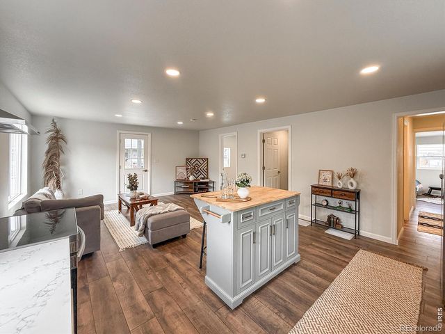 12 Marshall Place, Longmont, CO 80504