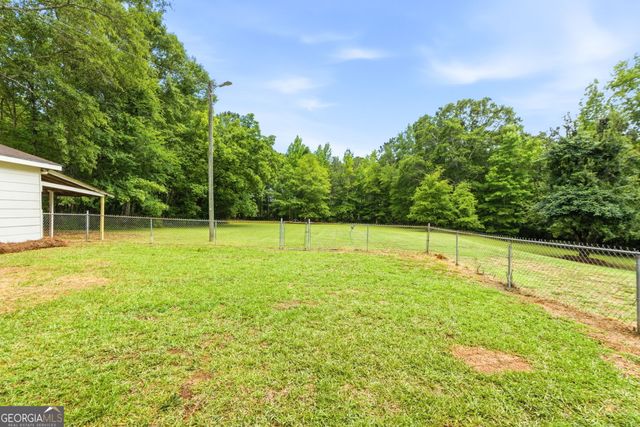 2344 W McIntosh Road, Griffin, GA 30223