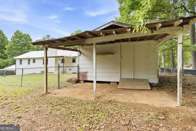 2344 W McIntosh Road, Griffin, GA 30223