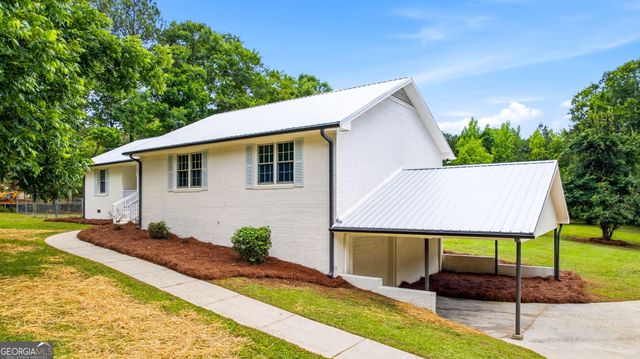 2344 W McIntosh Road, Griffin, GA 30223