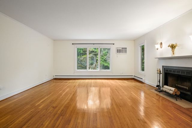 140 Kilsyth Road 5, Boston, MA 02135