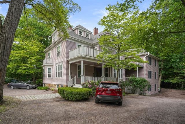 140 Kilsyth Road 5, Boston, MA 02135