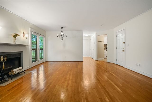 140 Kilsyth Road 5, Boston, MA 02135