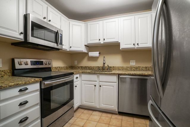 140 Kilsyth Road 5, Boston, MA 02135