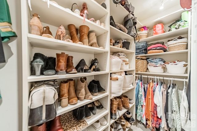 7116 Sherbourne Drive, Charlotte, NC 28210