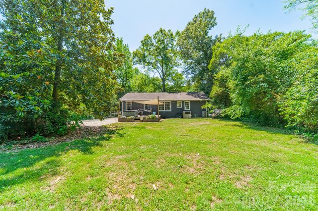 7116 Sherbourne Drive, Charlotte, NC 28210