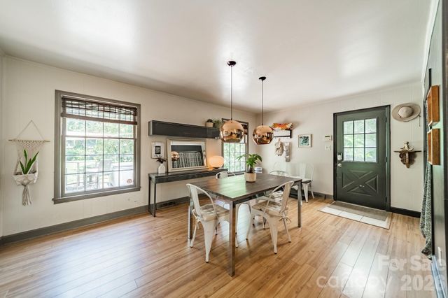7116 Sherbourne Drive, Charlotte, NC 28210