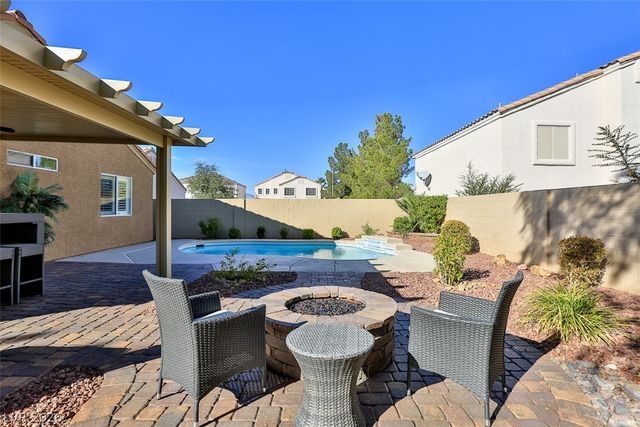 3240 Peaceful Shadows Court, Henderson, NV 89052