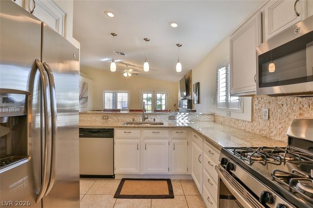 3240 Peaceful Shadows Court, Henderson, NV 89052