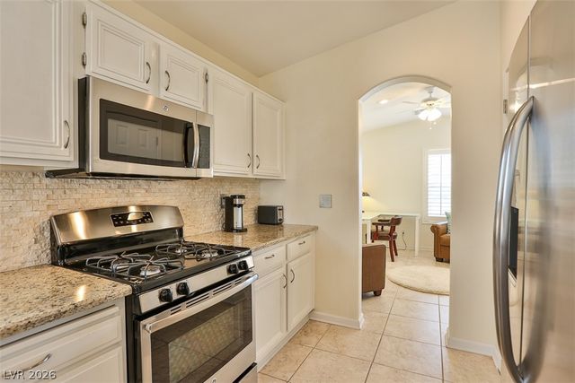 3240 Peaceful Shadows Court, Henderson, NV 89052