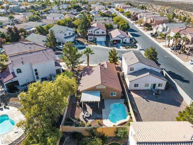 3240 Peaceful Shadows Court, Henderson, NV 89052