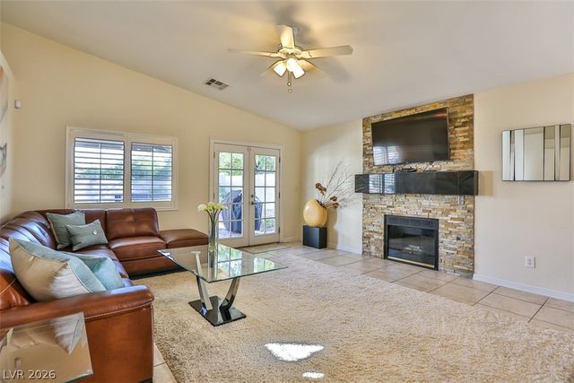 3240 Peaceful Shadows Court, Henderson, NV 89052