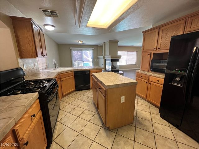 7625 GOOD FORTUNE Court -, Las Vegas, NV 89139