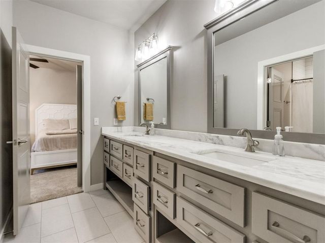 4304 Bridge Wood Lane, Oklahoma City, OK 73179