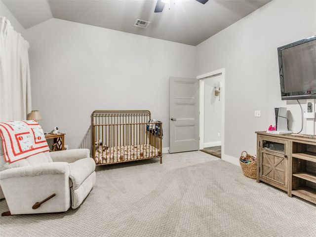 4304 Bridge Wood Lane, Oklahoma City, OK 73179