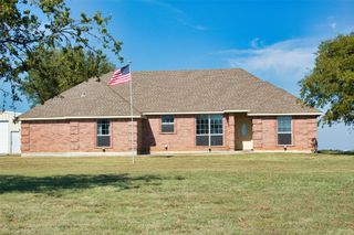 8116 Clearview Court, Cresson, TX 76035