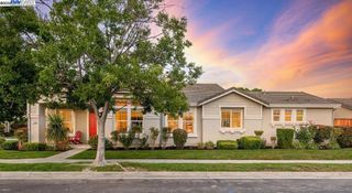 4946 Sequoia Ave, Dublin, CA 94568