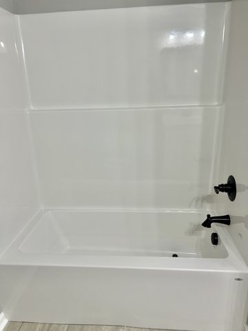 375 Randall Ln, Manchester, TN 37355