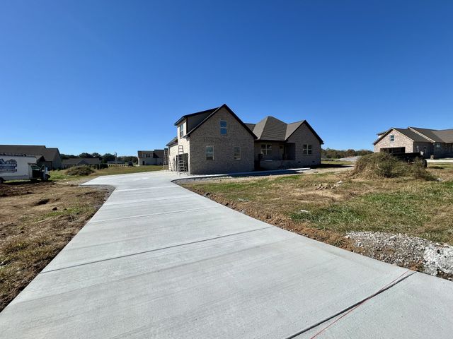 375 Randall Ln, Manchester, TN 37355