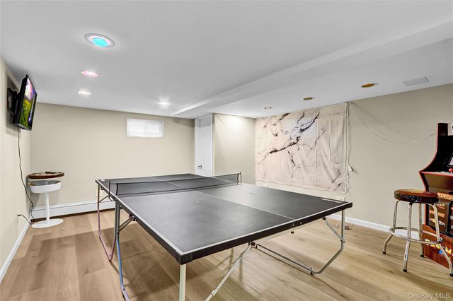 2070 Beverly Way, Merrick, NY 11566