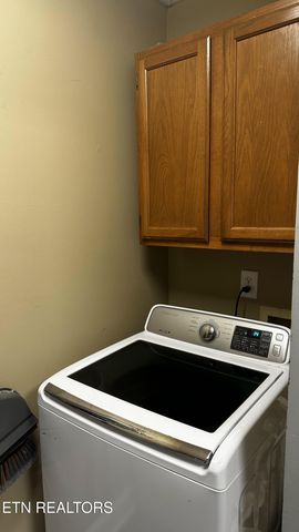 722 Paint Rock Ferry Rd, Kingston, TN 37763