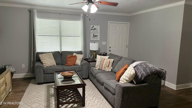 722 Paint Rock Ferry Rd, Kingston, TN 37763