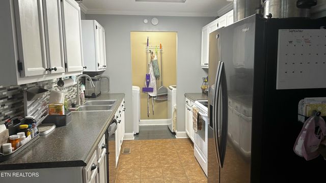 722 Paint Rock Ferry Rd, Kingston, TN 37763