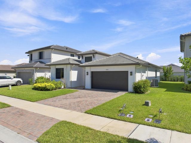 5282 NEVOLA Avenue, Ave Maria, FL 34142